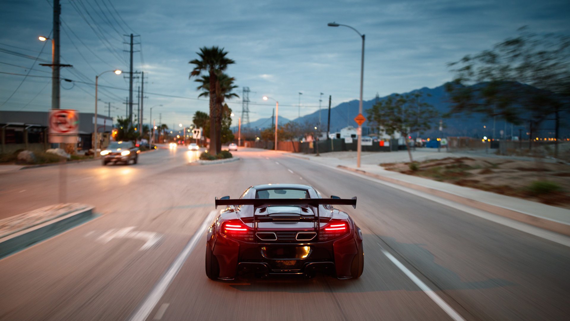 开云·Kaiyun网页版-“豪车狂飙：性能对决中的速度王者”，狂野飙车最贵的车