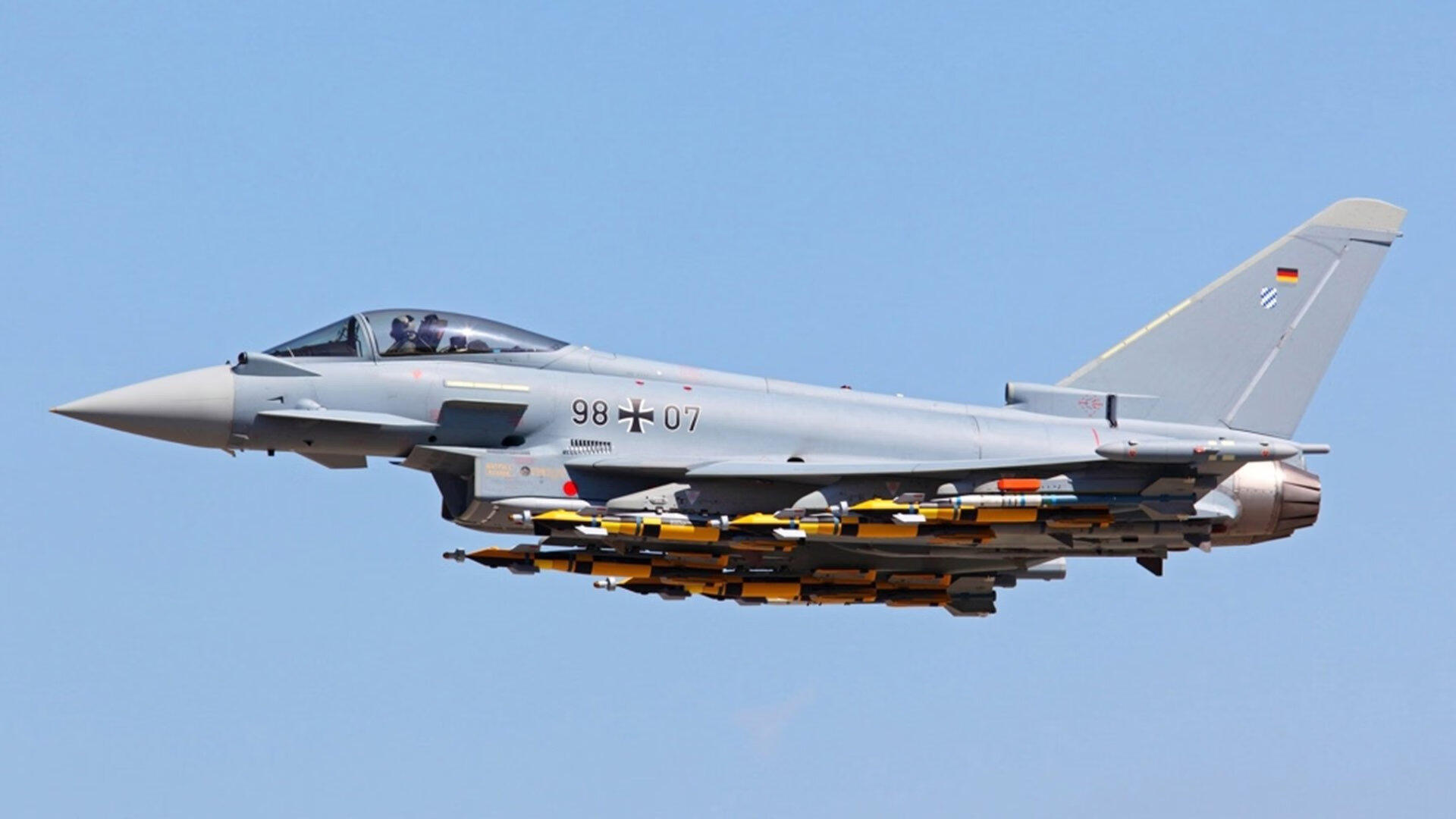 国足热身赛检验战术部署,查缺补漏,国足热身赛对手确定