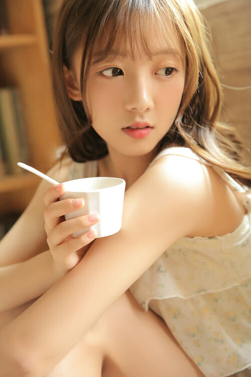 壯觀觀眾席,場外氛圍熱烈,賽事高潮迭起,现场观众