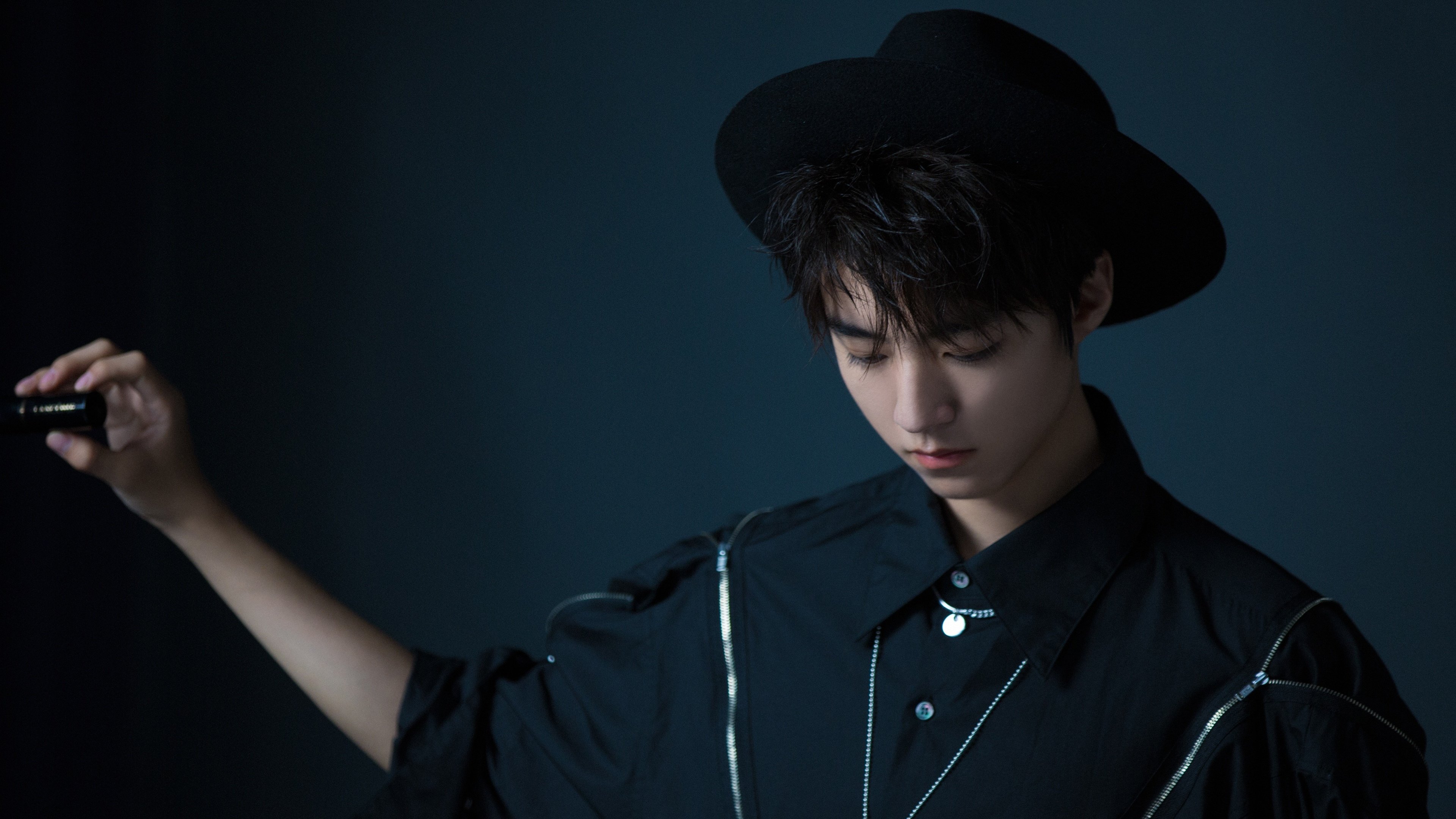 雷霆压哨战胜掘金,全明星赛前哨战中亚历山大砍下47分,亚历山大 雷霆队