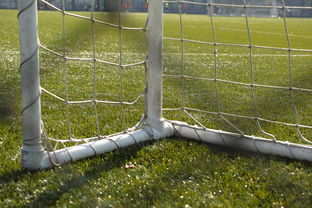 kaiyun.com-中国足球门将站位与丢球位置对应分析，中国足球队员门将