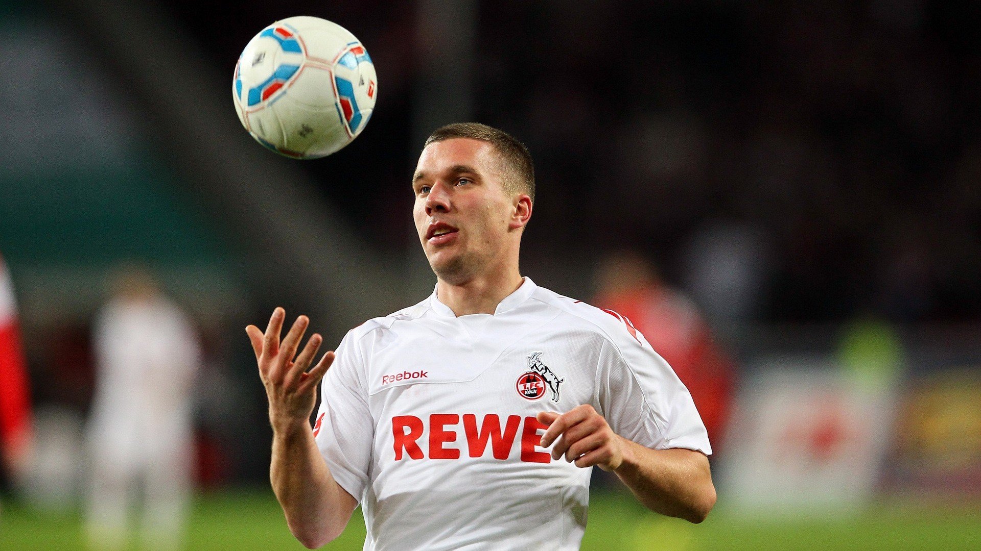 世界杯预选赛中国青年队复仇 球迷现场情绪激动,世界杯预选赛中国队第一轮